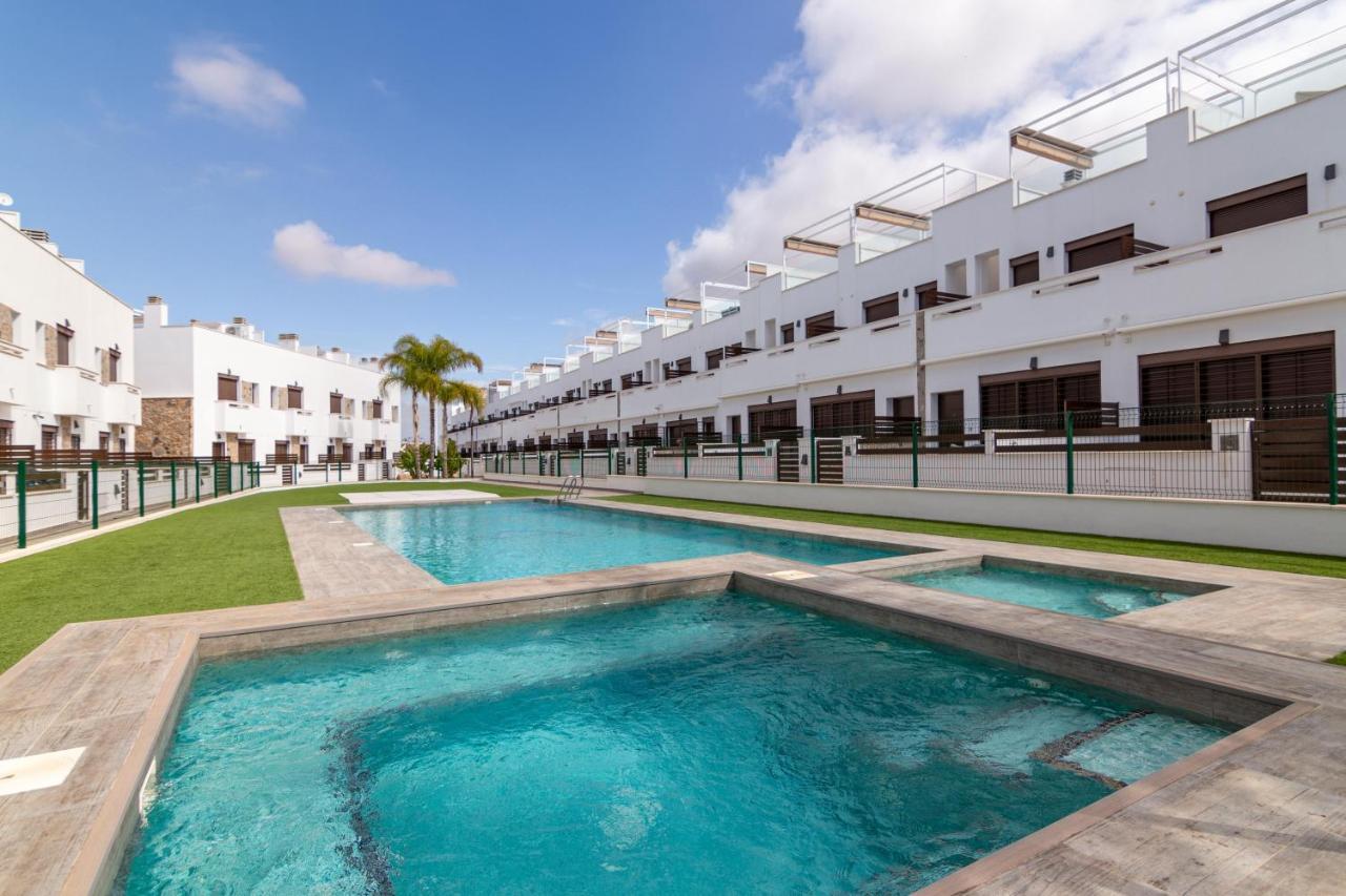 Bahia Homes Torrevieja Zewnętrze zdjęcie
